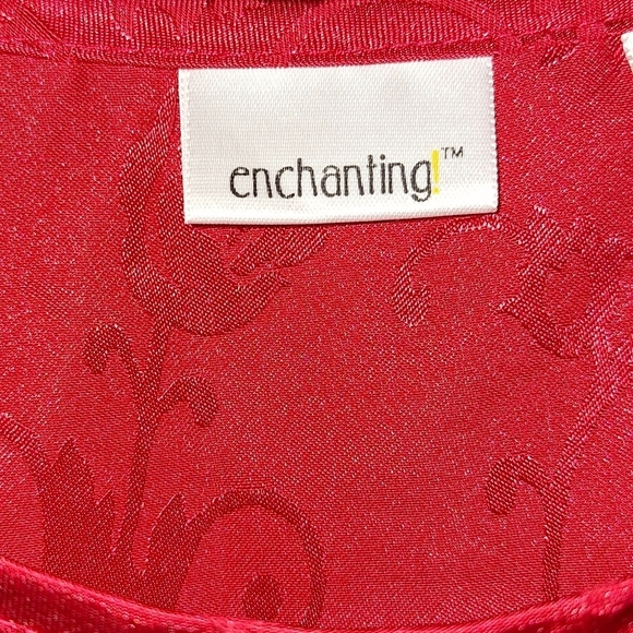 A Set of Enchanted Red Silky ladies pajamas in a large (14-16). EUC. - Picture 5 of 6